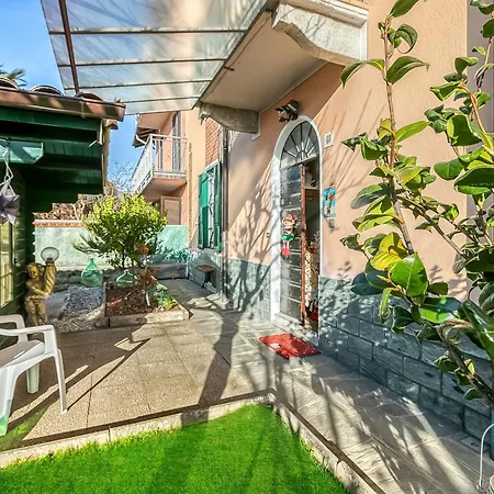 Butterfly - Happy Apartamento Luino